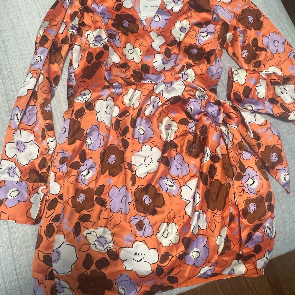 Zara floral dress, size medium. - Picture 3 of 6